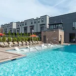 Kasa Freemorewest Charlotte