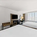 Best Western Plus Lower South End