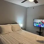 3 Bedroom Townhouse-Max 8 Guests