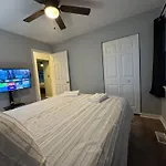 3 Bedroom Townhouse-Max 8 Guests