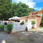 Quiet Retreat For Business Or Family Trip