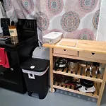 Quiet Retreat For Business Or Family Trip