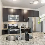 Luxurious Uptown Apartments In Charlotte North Carolina