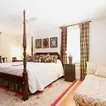 The Vanlandingham Estate