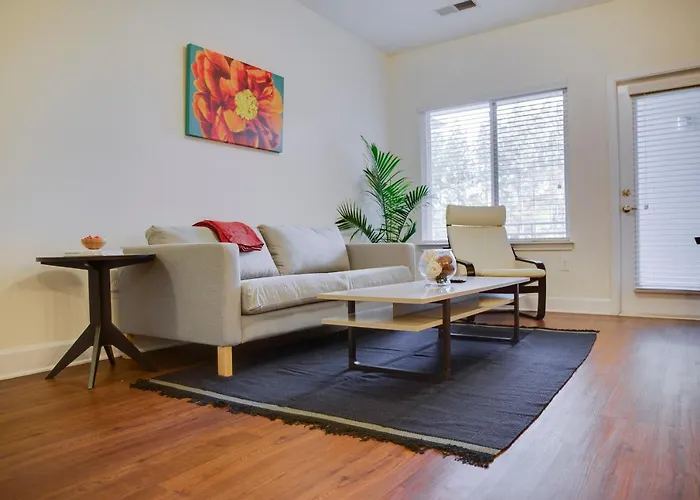 Frontdesk The Edison Apts Plaza Midwood Charlotte