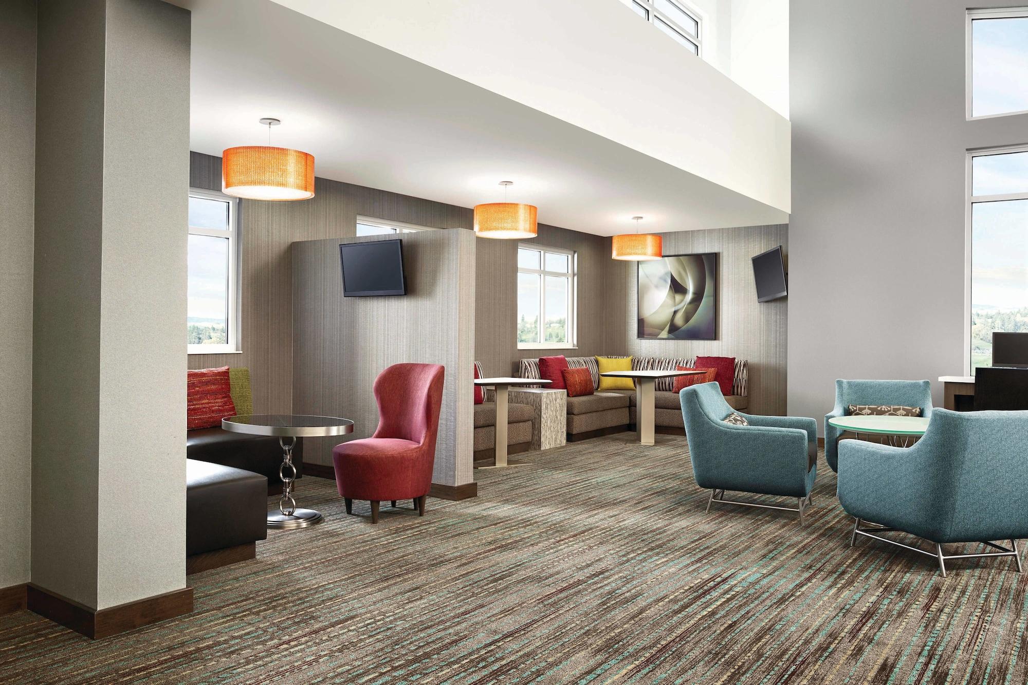 By Marriott Northlake