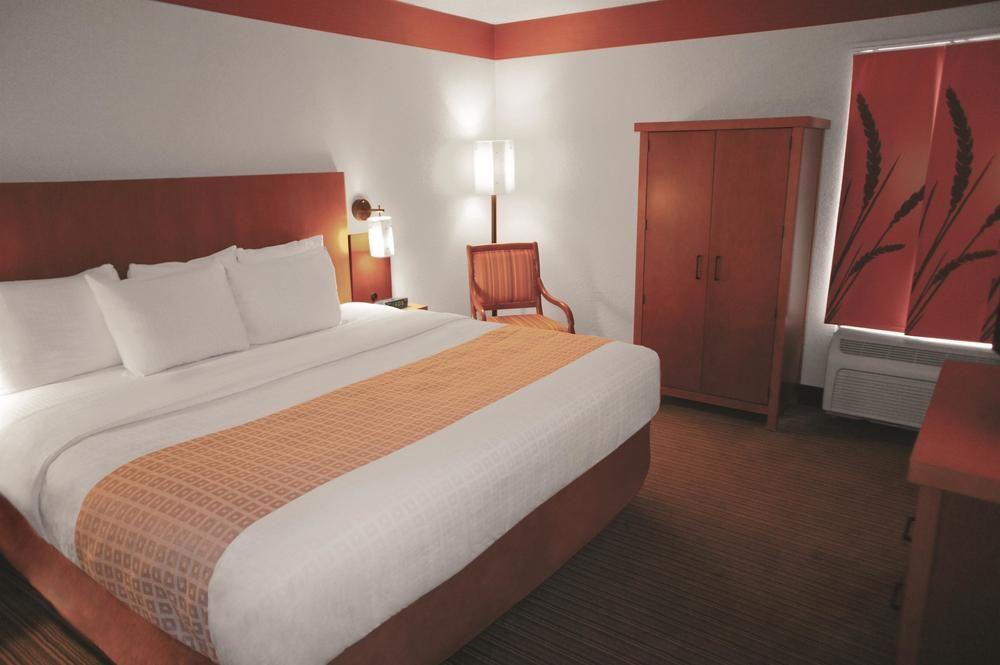 Clt Airport & Hotel