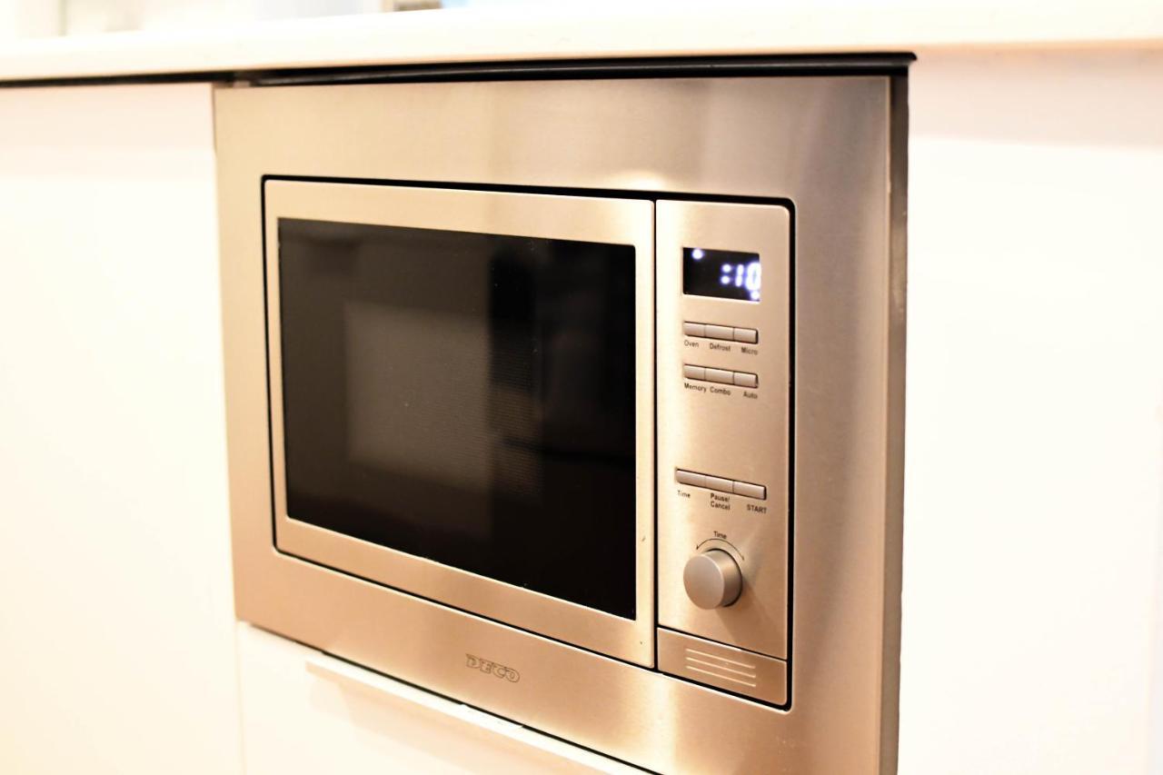 {cloud 9} Luxury 2 Bedroom In Uptown Apartment