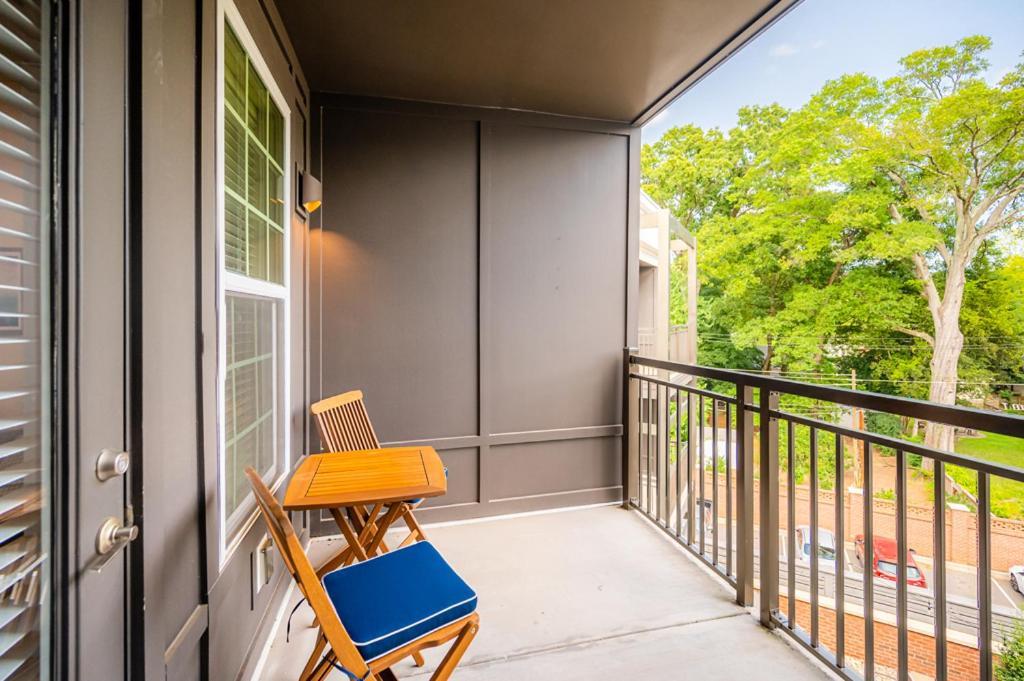Tranquil 1br With Balcony Gym Apartment *