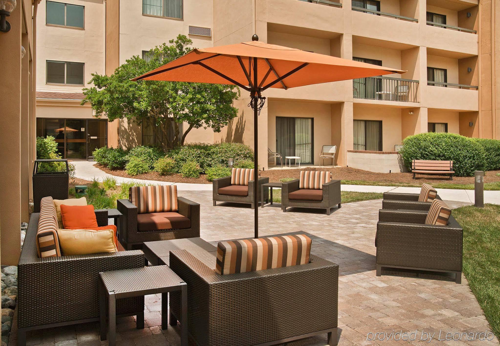 Courtyard Southpark