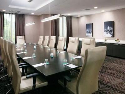 Embassy By Hilton Uptown 4* Charlotte