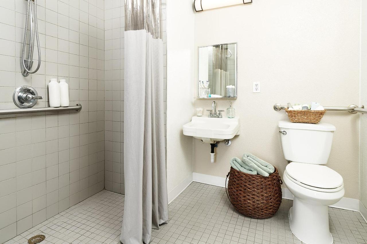 Hotel Intown Extended Nc -east Independence Charlotte