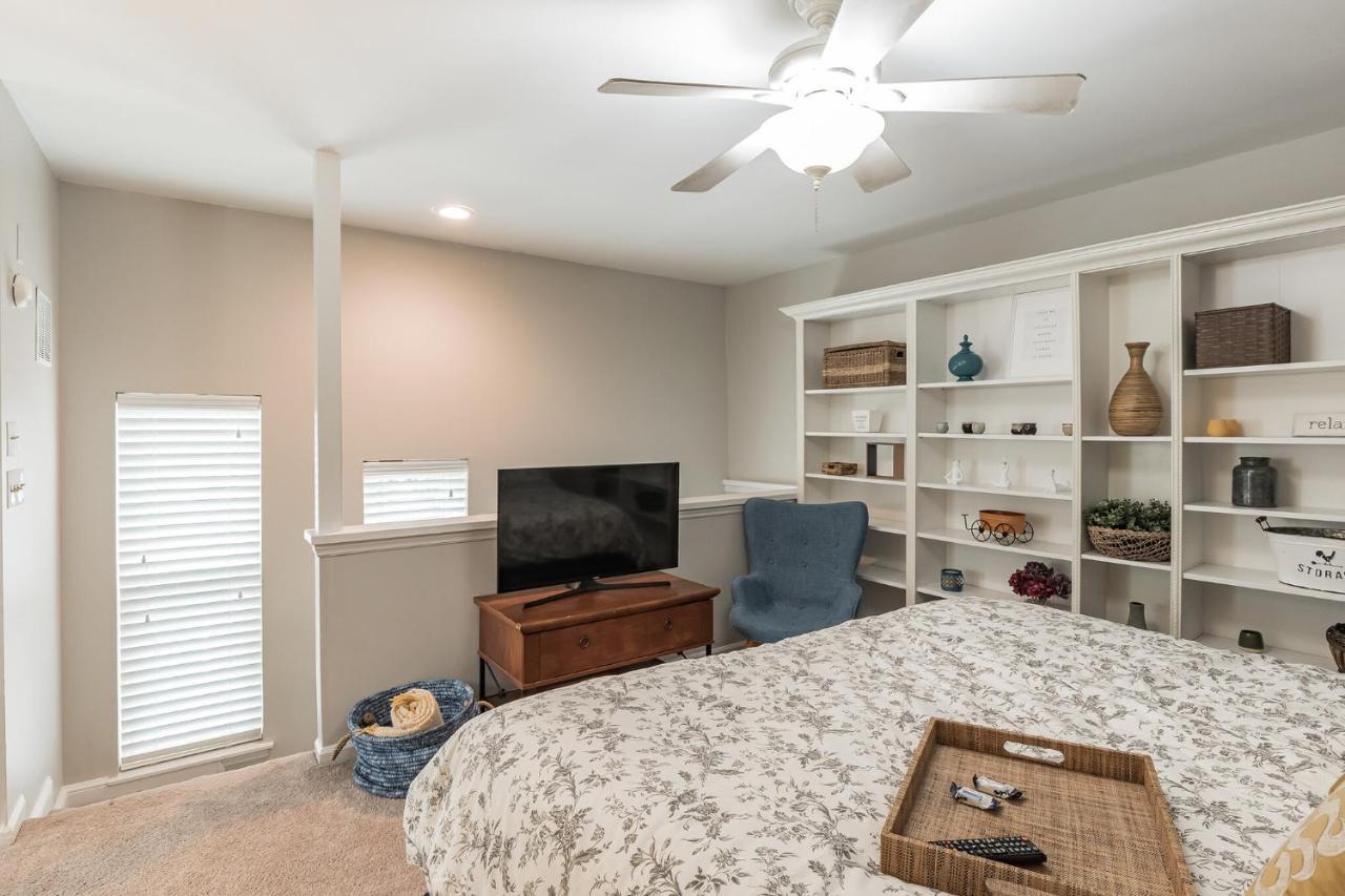 Modern Cozy Townhome Charlotte