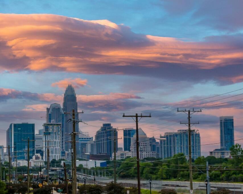 Serenity Luxe Stays * Charlotte