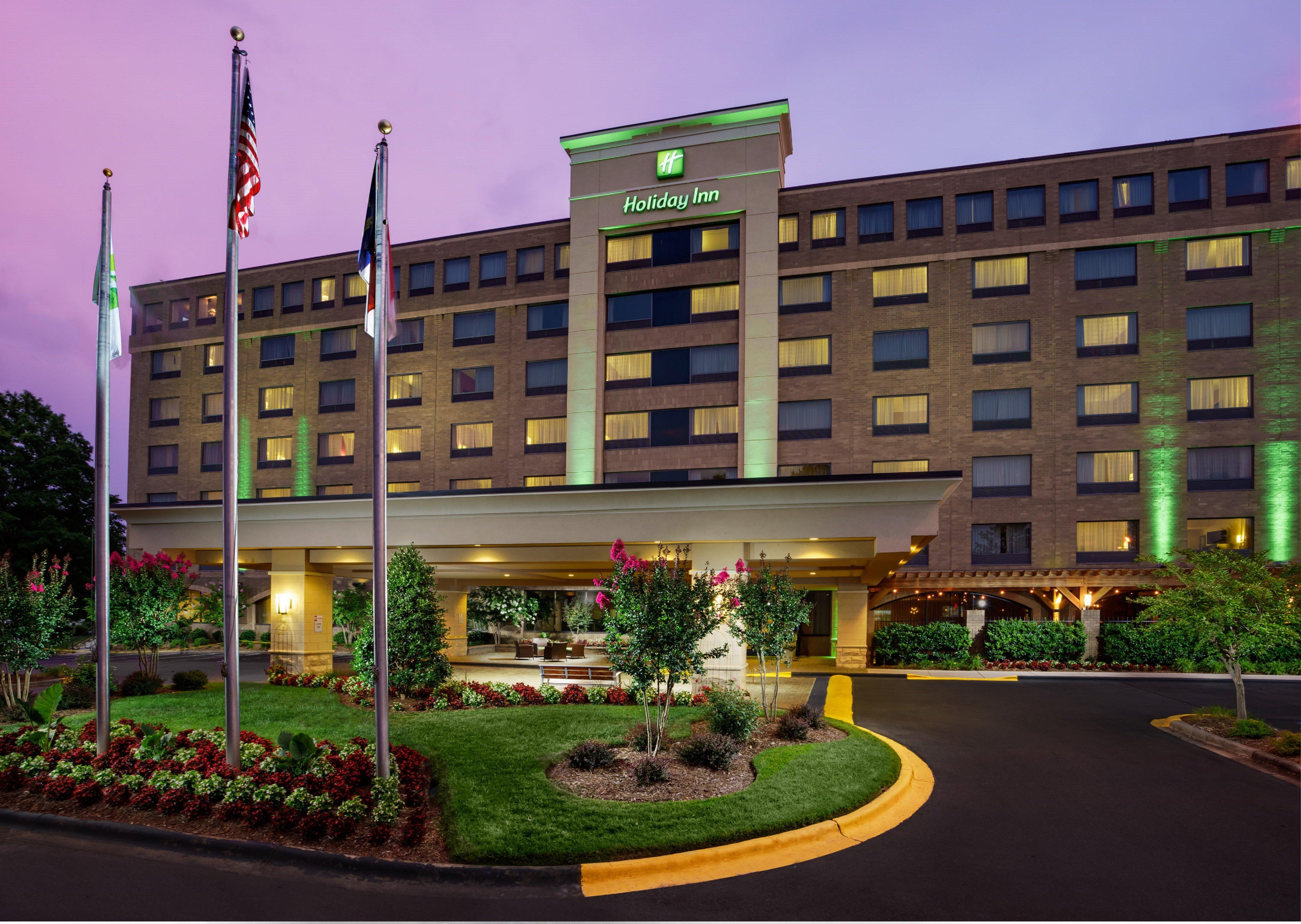 Hilton Garden Uptown