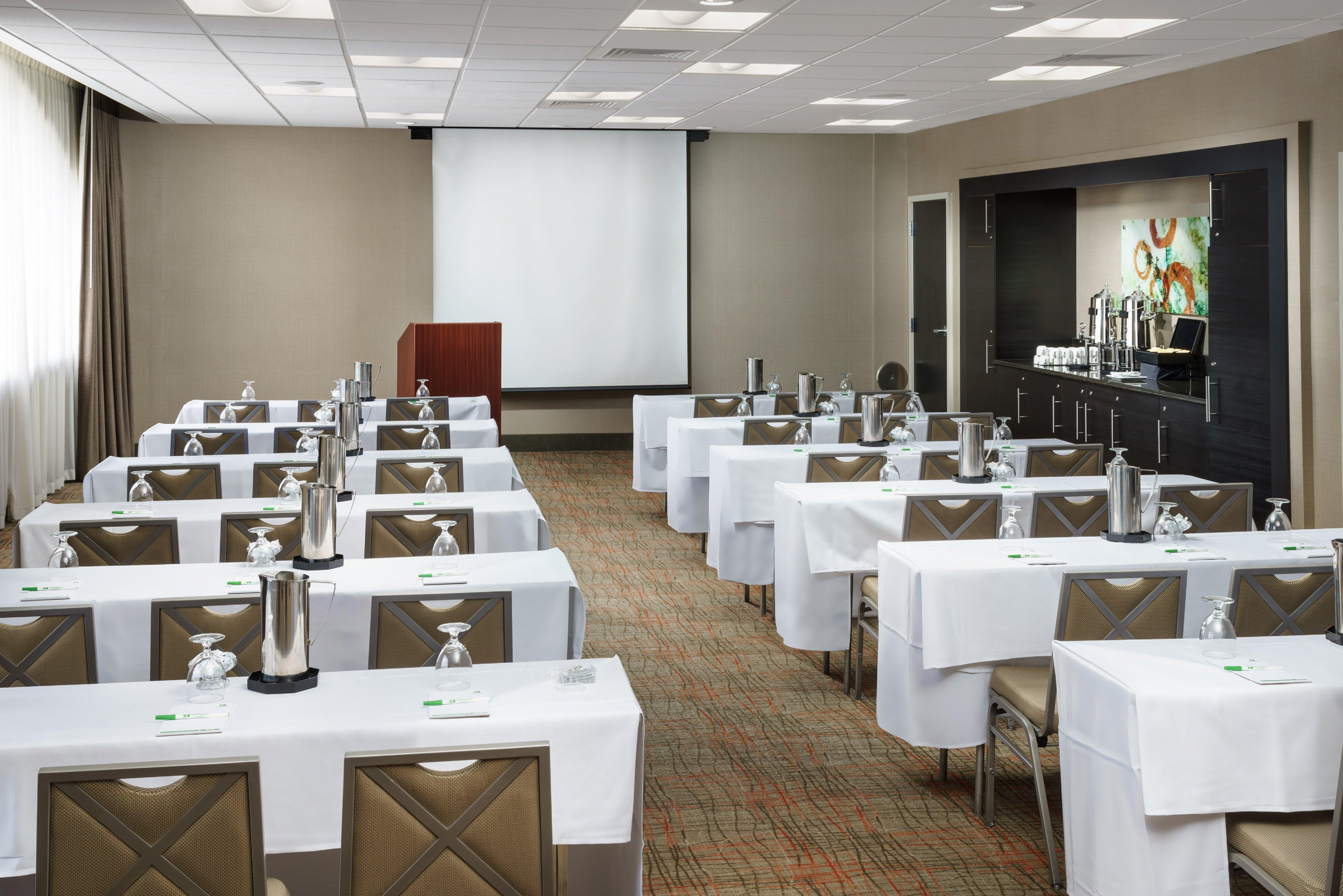 Hilton Garden Uptown