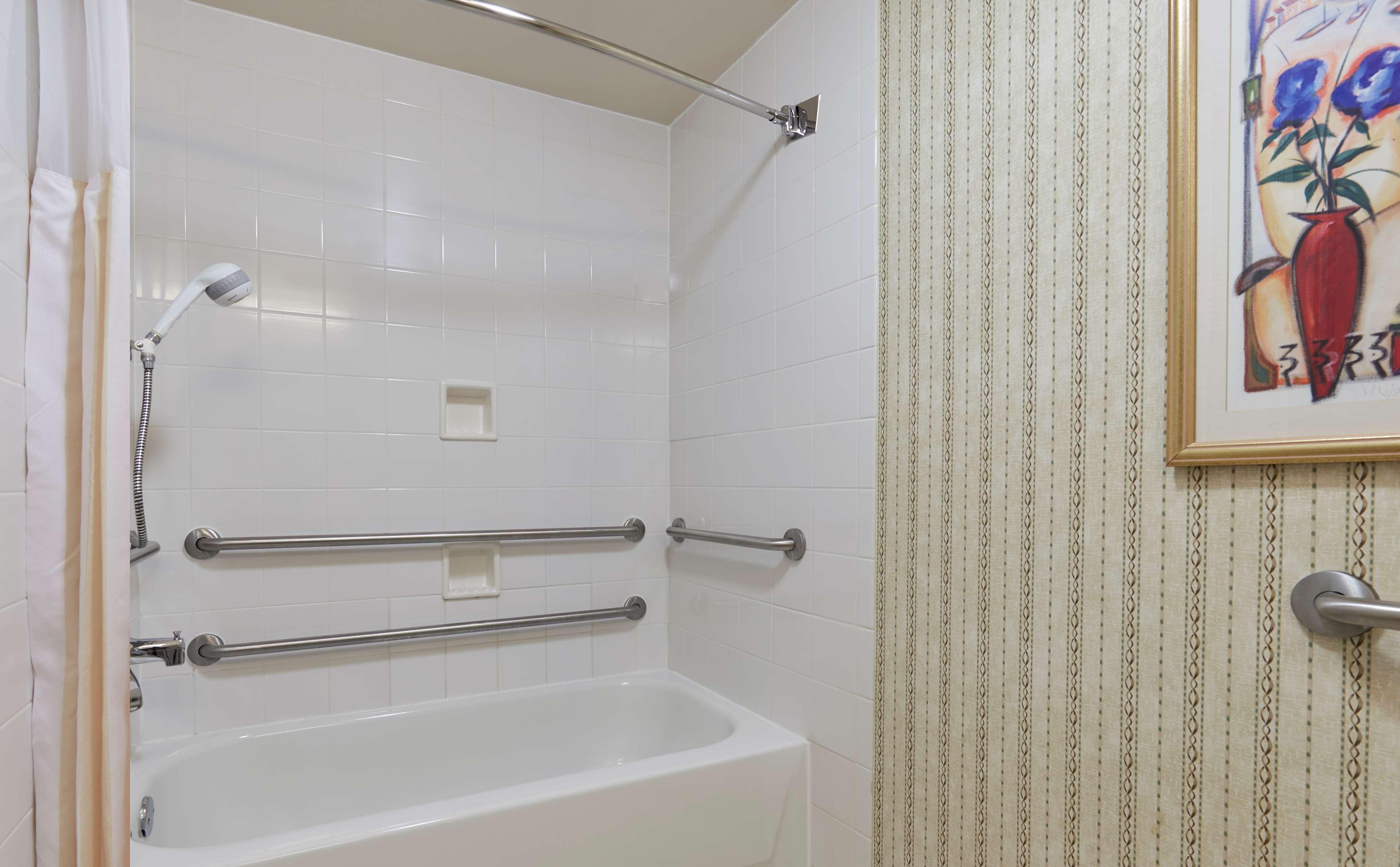 Hilton Garden Uptown
