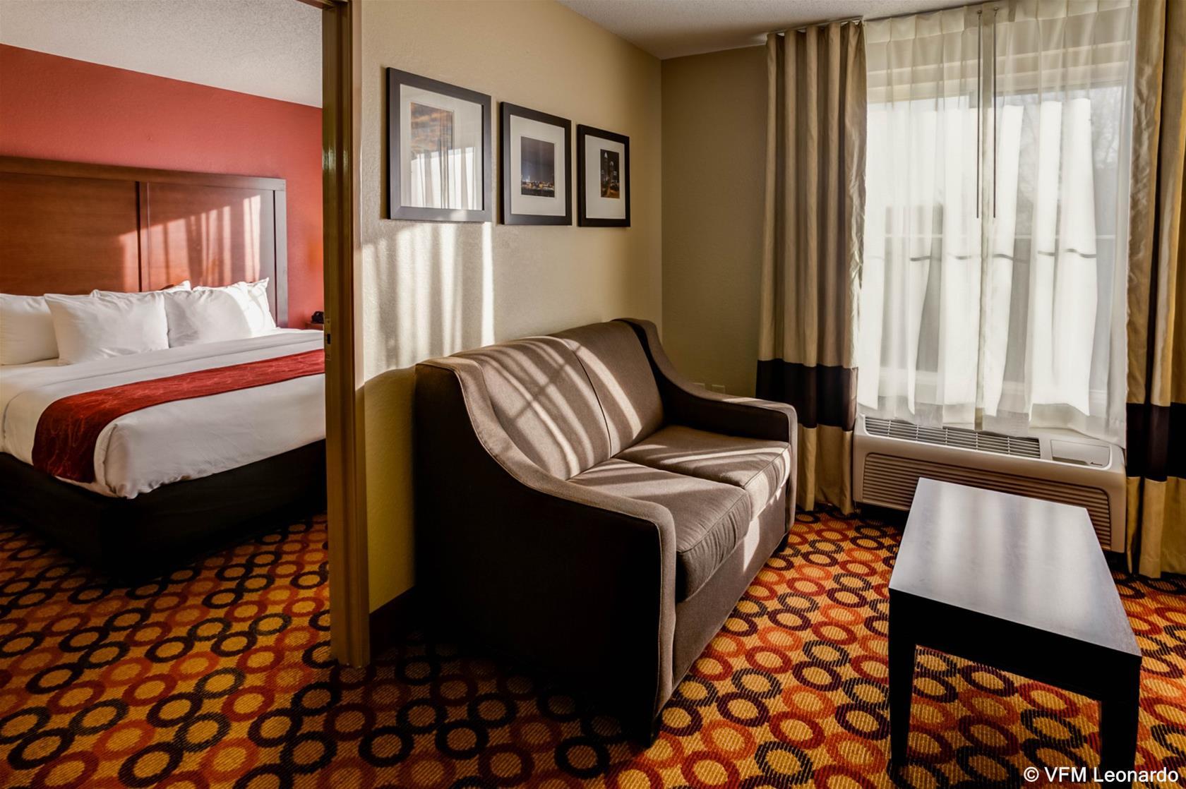 Comfort Airport Hotel