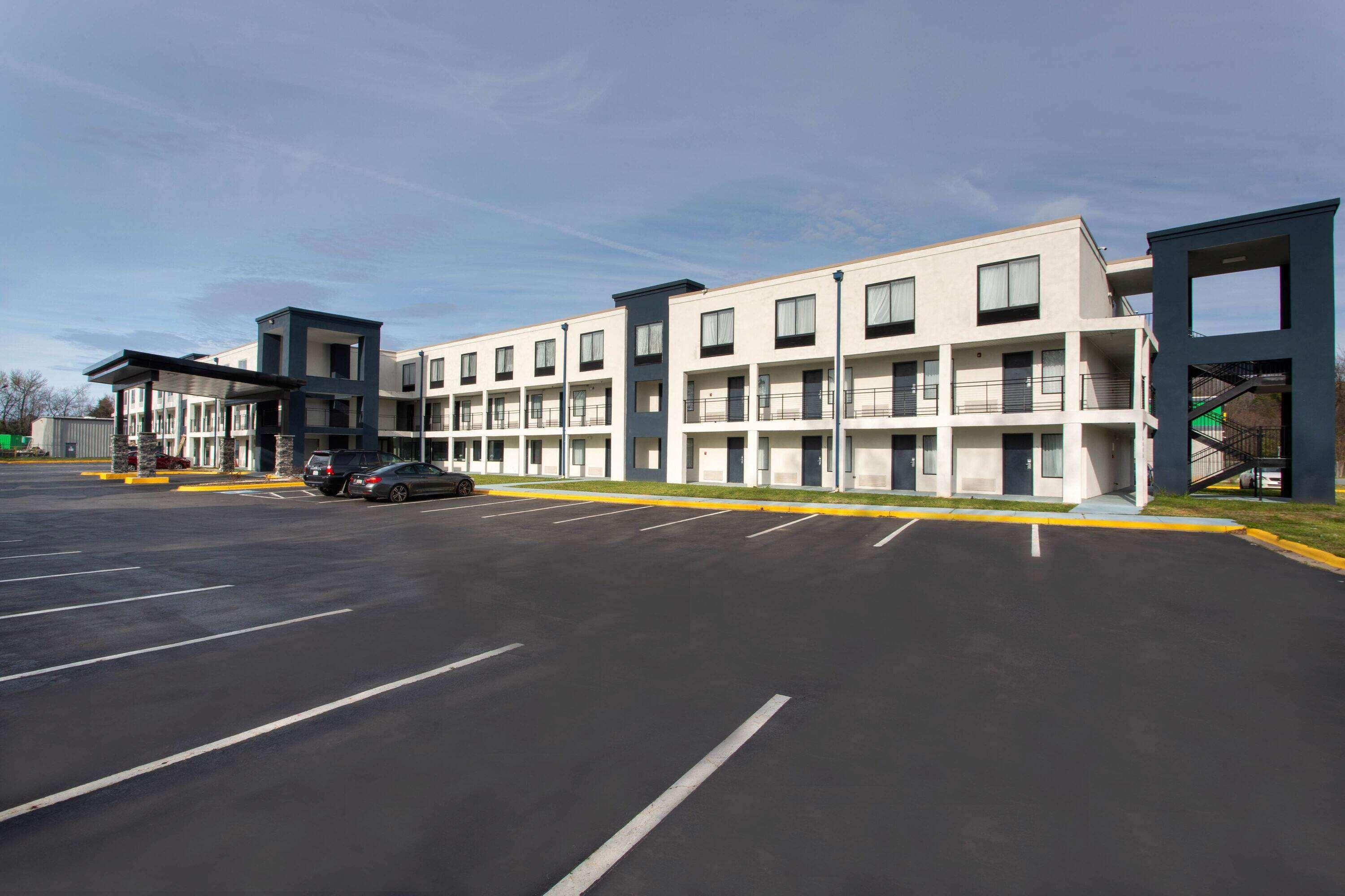 Hotel Baymont By Wyndham 3*