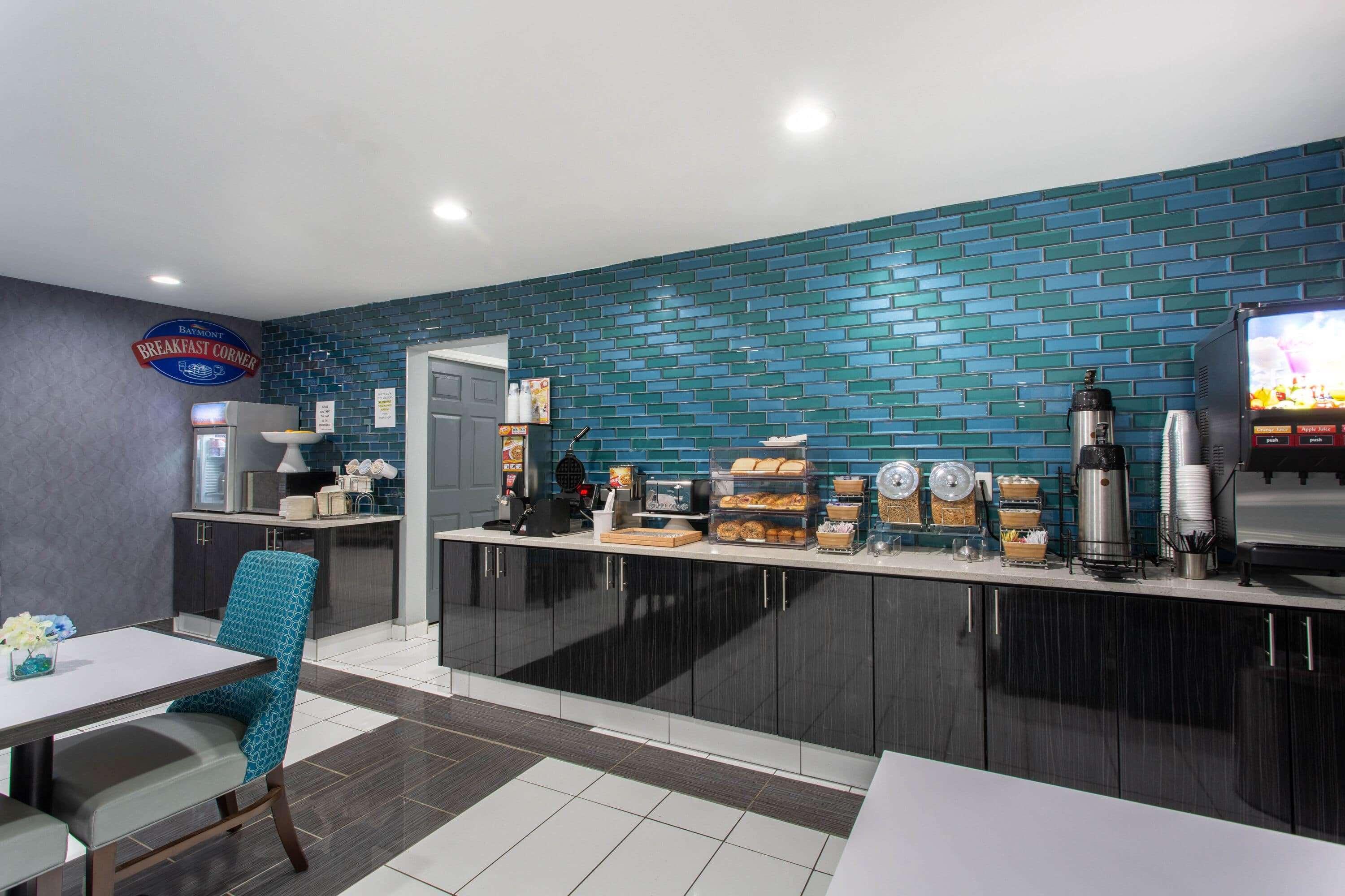 Hotel Baymont By Wyndham 3*