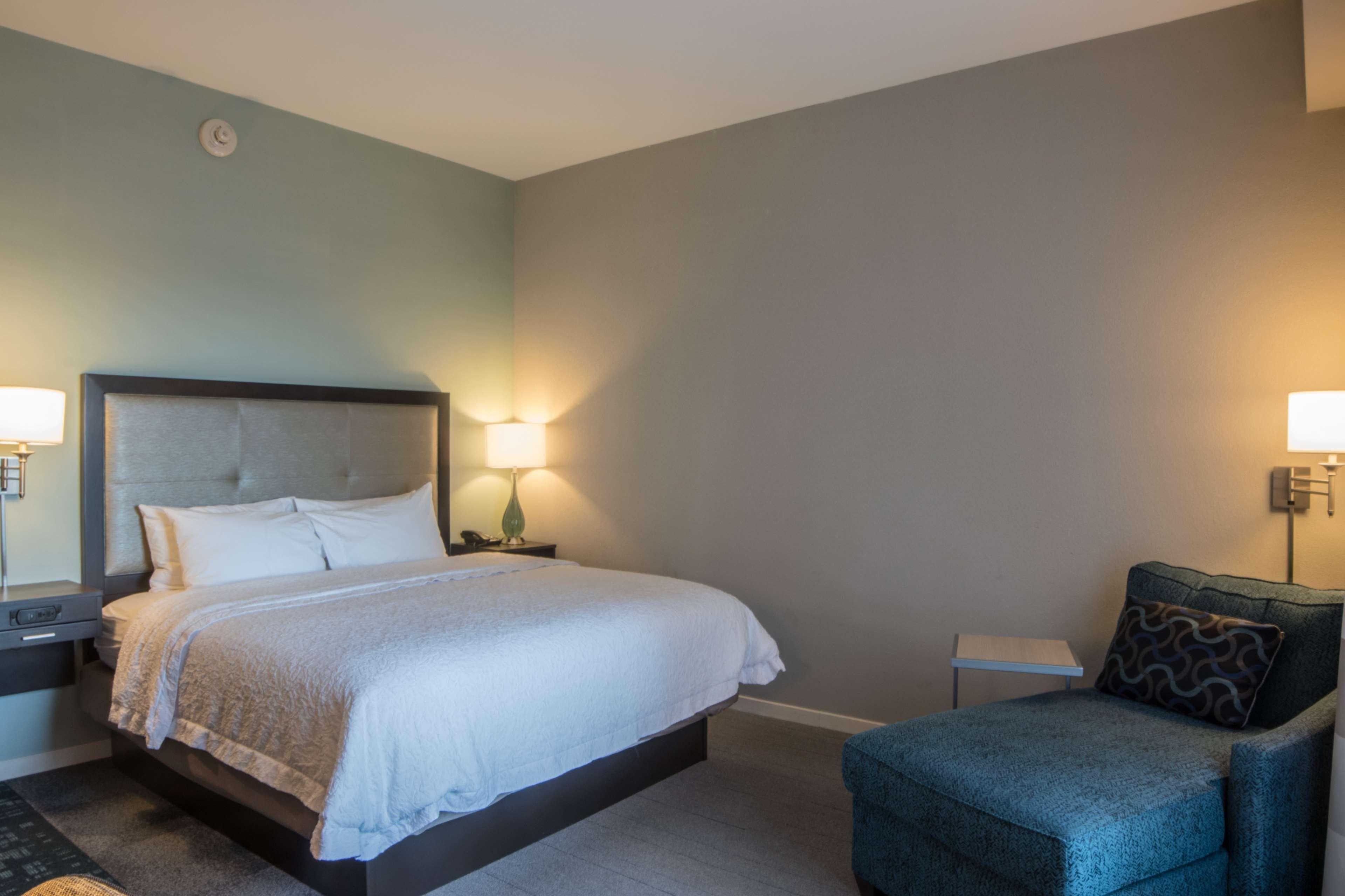 Hotel Hampton & Charlotte/ballantyne, Nc 3*