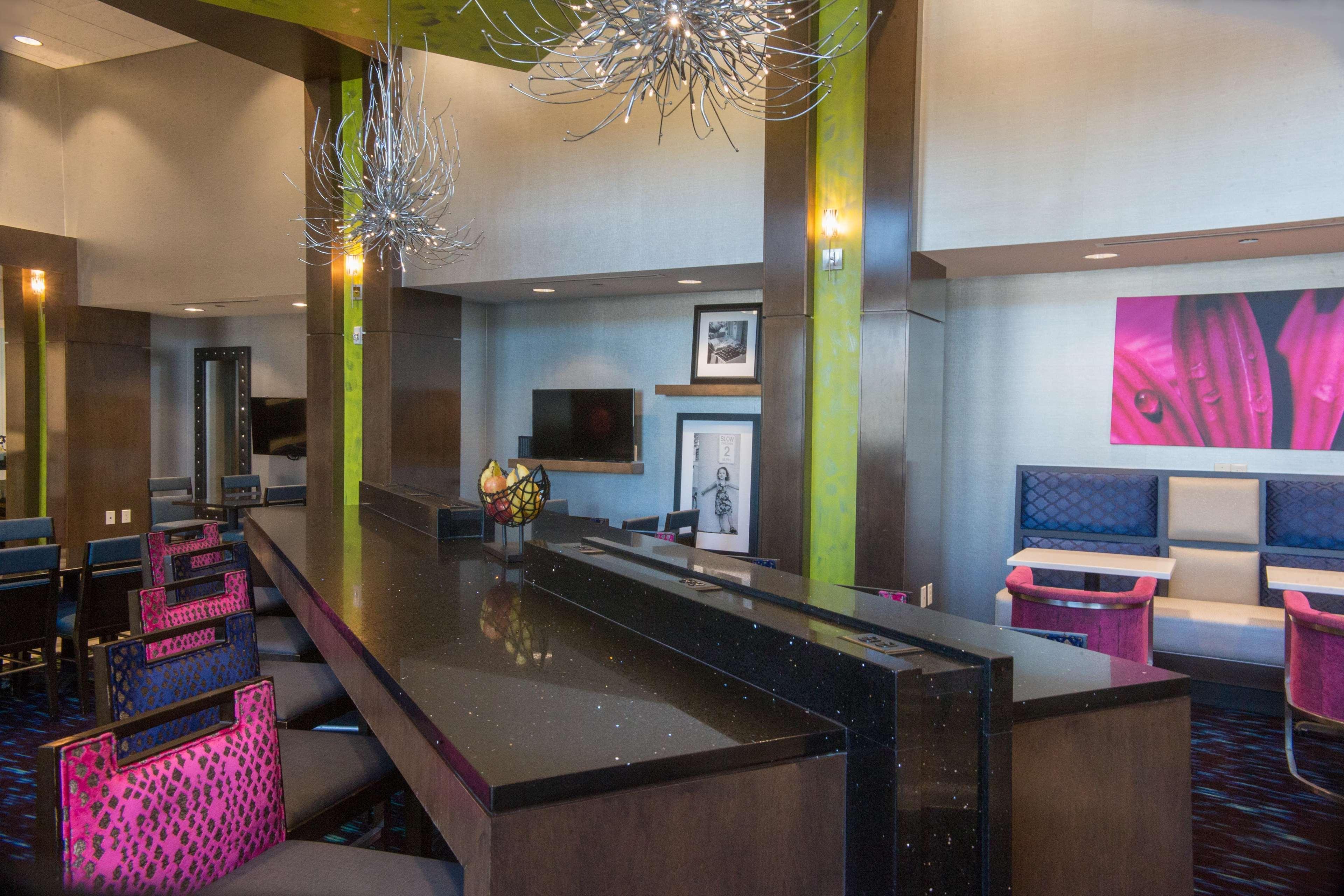 Hampton & Charlotte/ballantyne, Nc Hotel