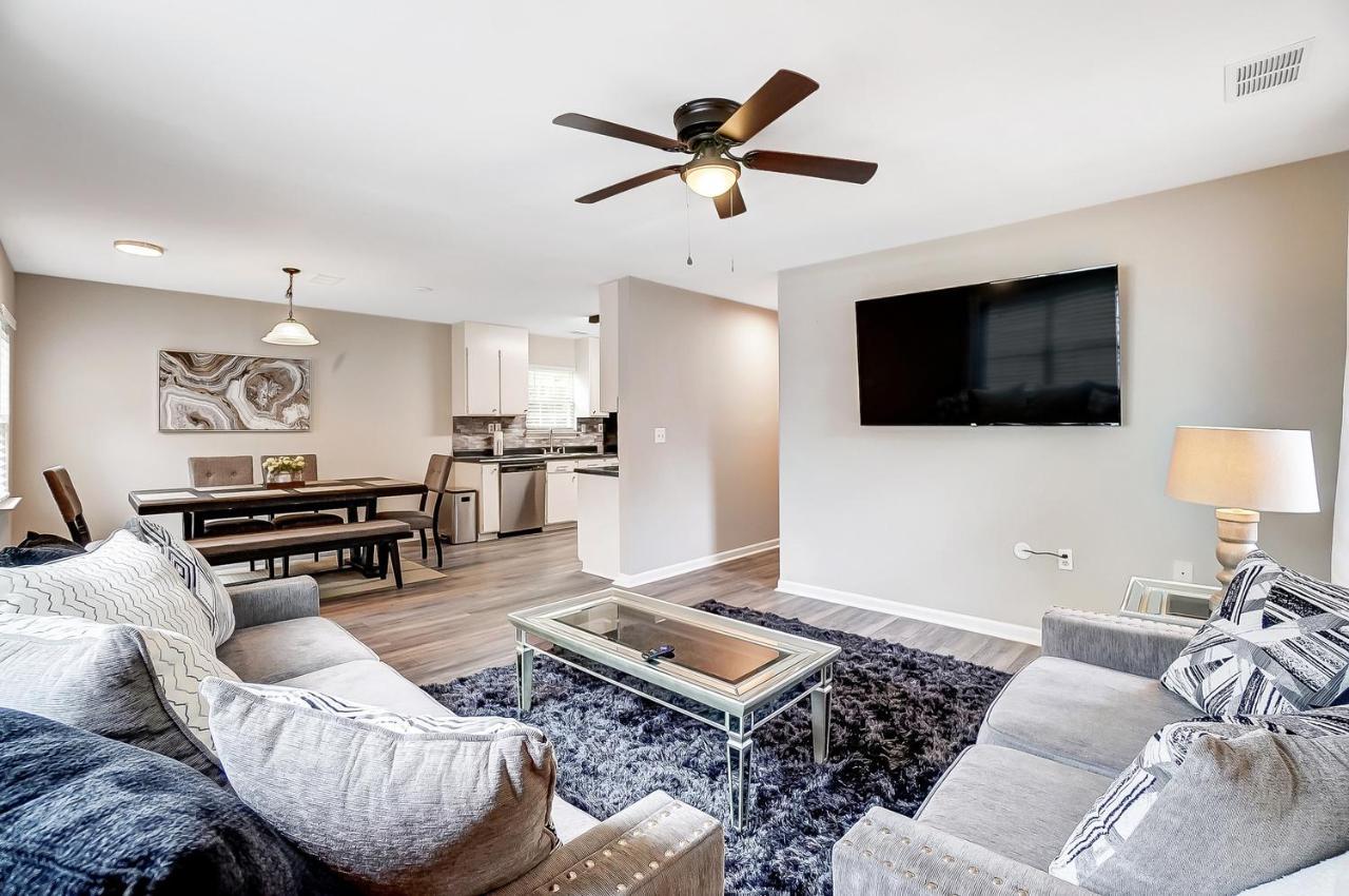 Cozy, 1-level - 5 Miles To Uptown Clt Charlotte