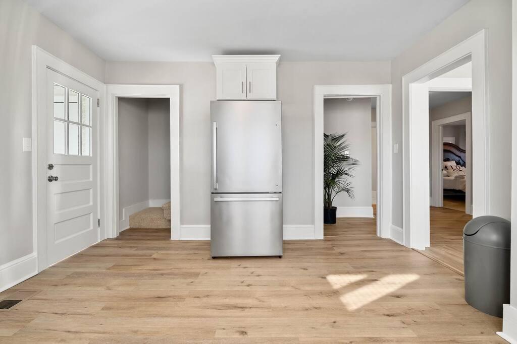 Cozy 4b Retreat Near Uptown King Beds Sleeps 12 Holiday home Charlotte