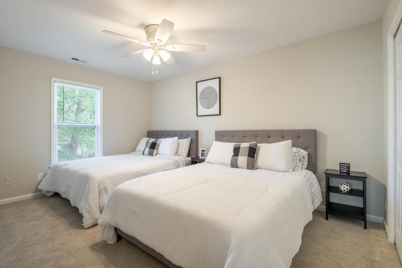 Modern Stunning Southpark/cotswold Home!