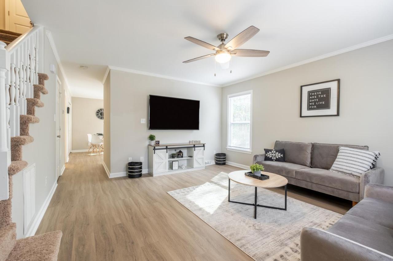 Modern Stunning Southpark/cotswold Home! Charlotte