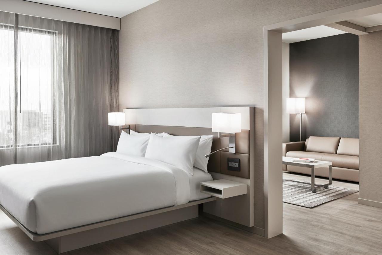 Hotel Ac By Marriott Southpark Charlotte