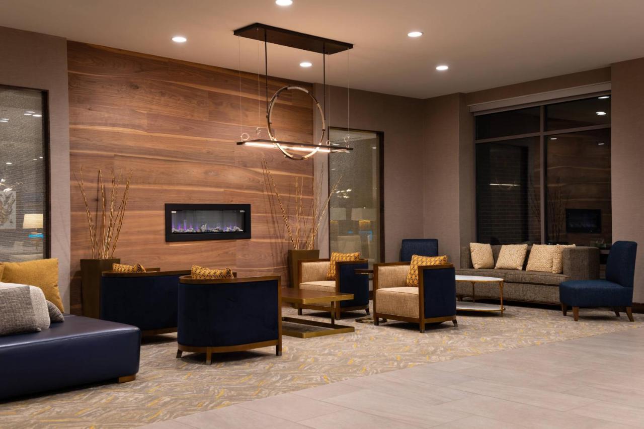 By Marriott Northlake Charlotte