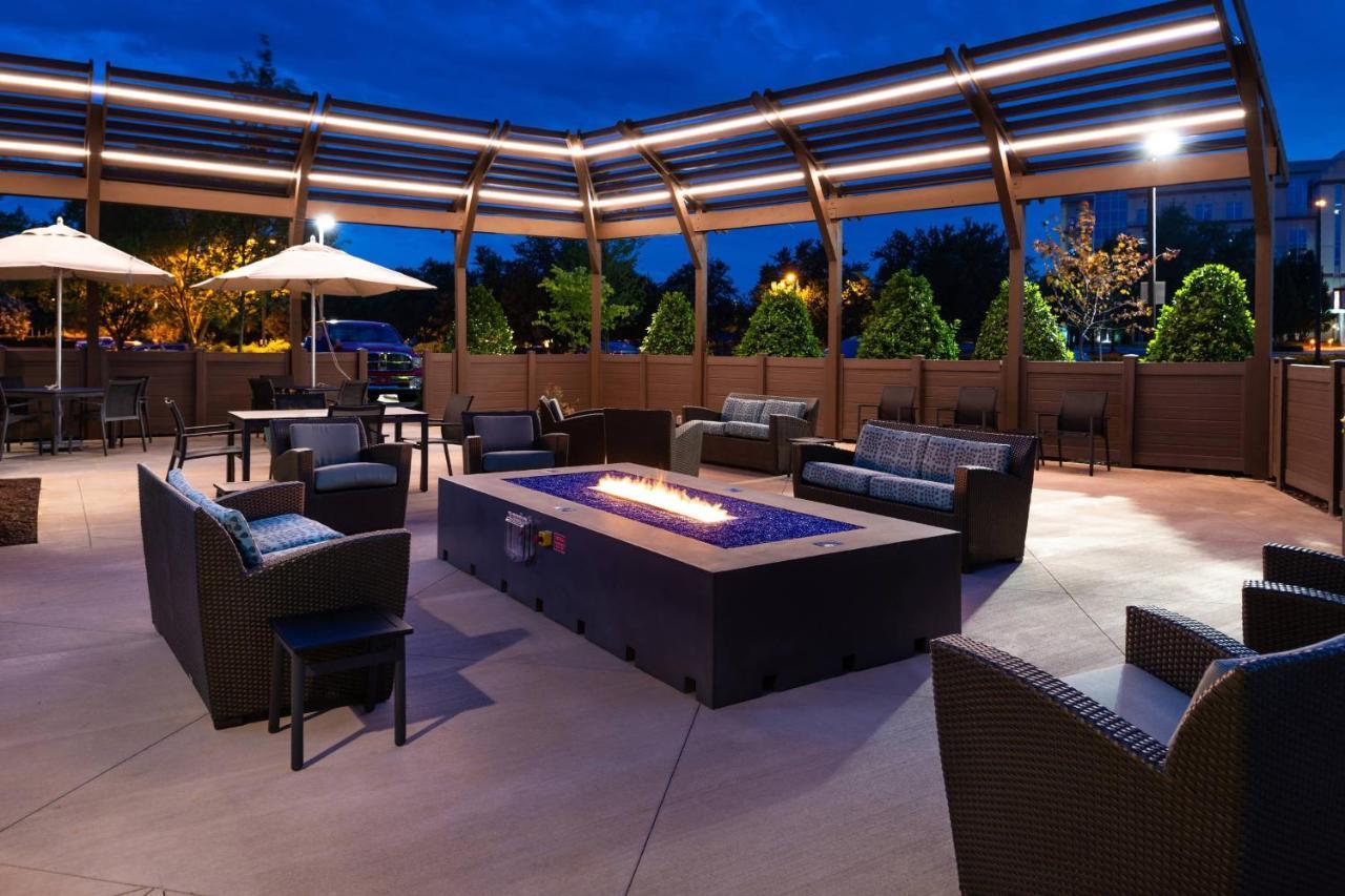By Marriott Northlake Charlotte