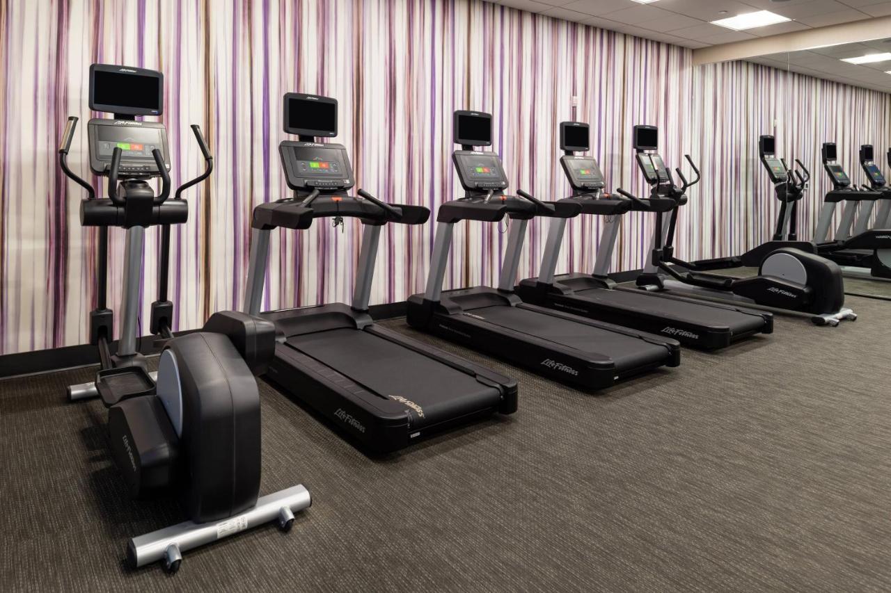 By Marriott Northlake 3* Charlotte