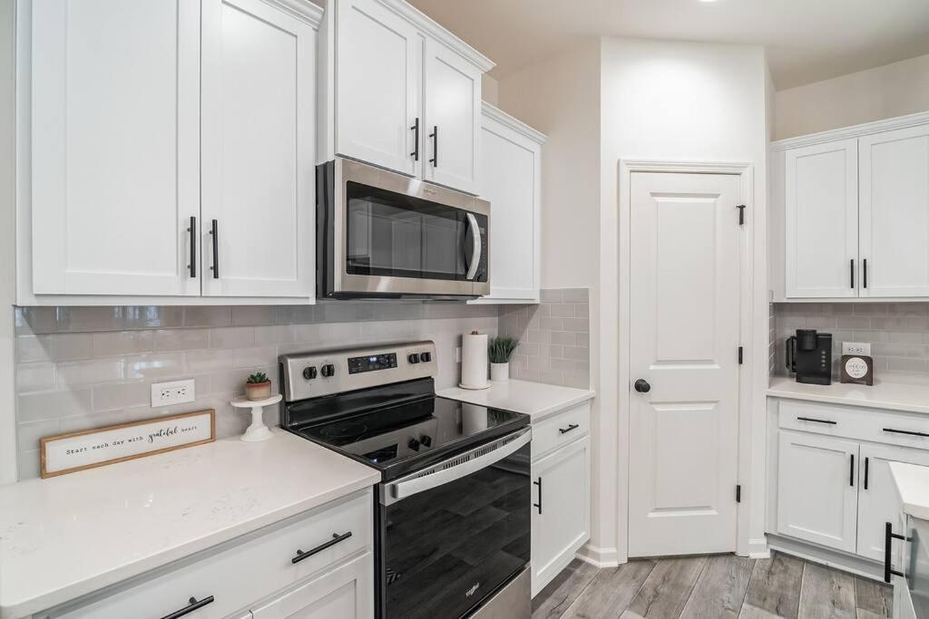 Holiday home Gorgeous New Townhome/charlotte! *
