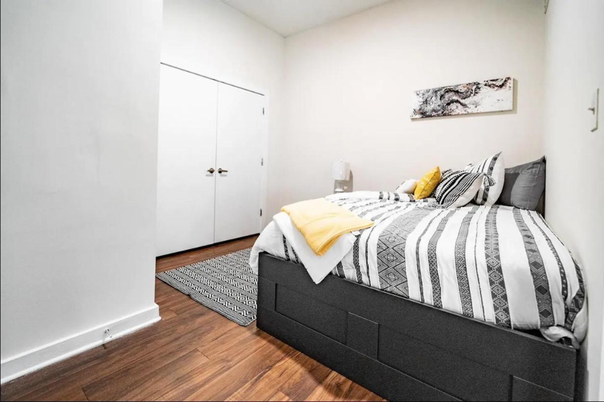 Apartment Luxury Uptown Wi-fi Gym Pool Shops Food! Apt 228 Charlotte