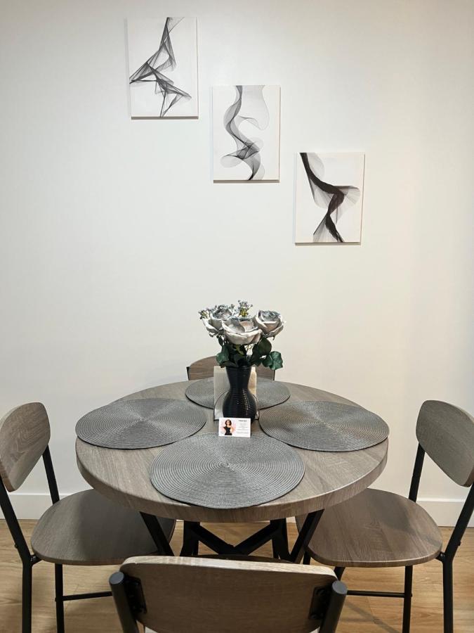 South Wanted Apartment