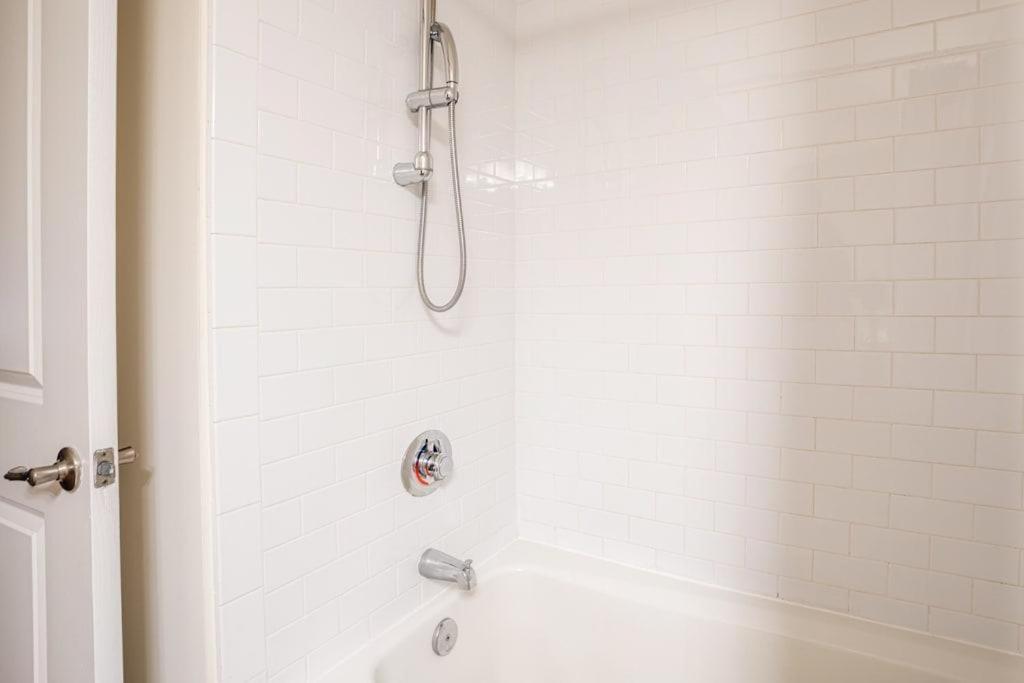 Apartment Viagem Cozy 2br Walkable In Noda Charlotte