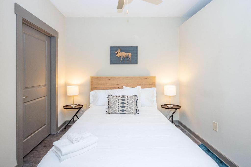 Urban 1br In Uptown Area With Gym And Balcony Apartment Charlotte