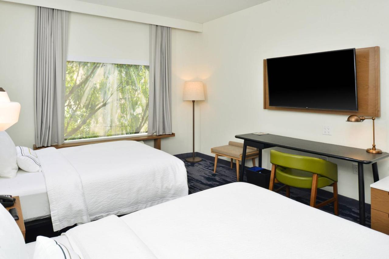 Fairfield & By Marriott Research Park Hotel Charlotte