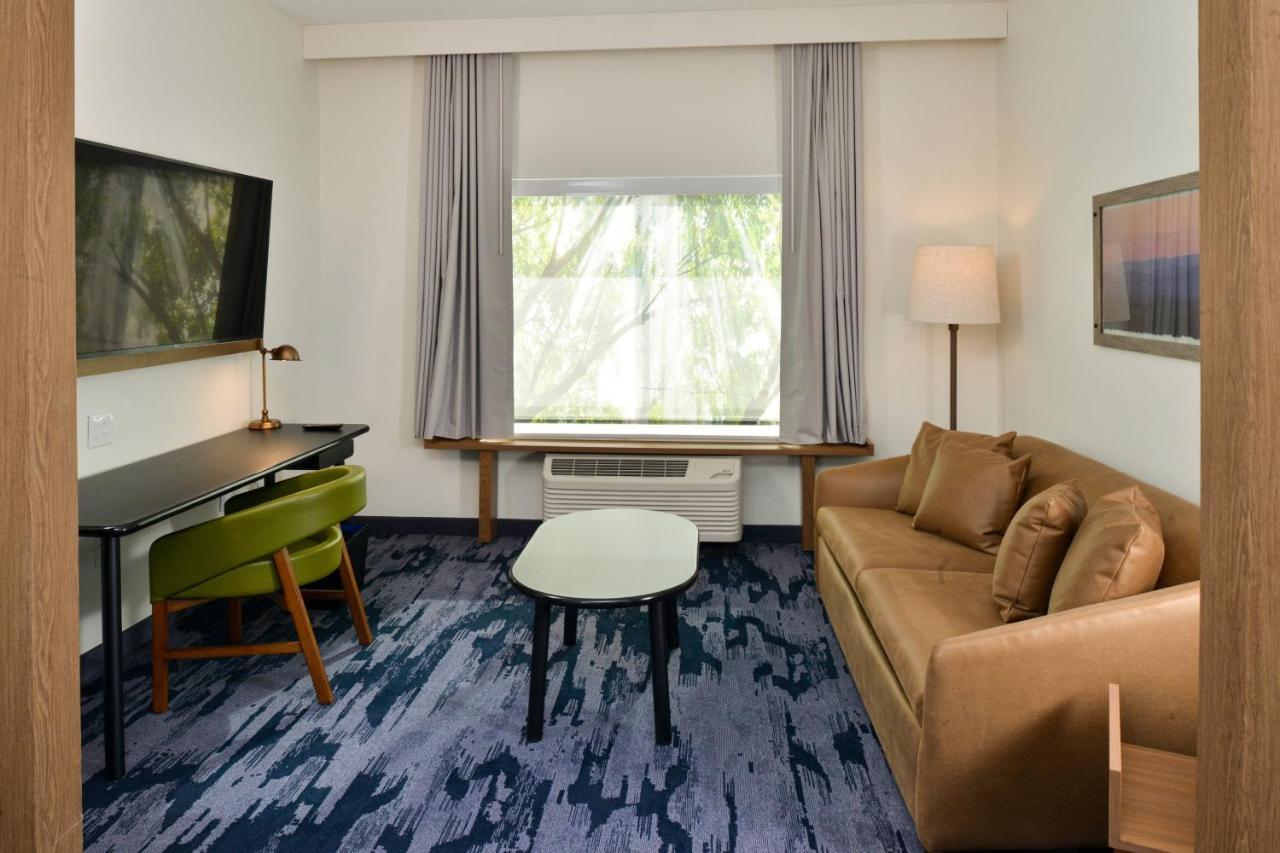 Hotel Fairfield & By Marriott Research Park Charlotte