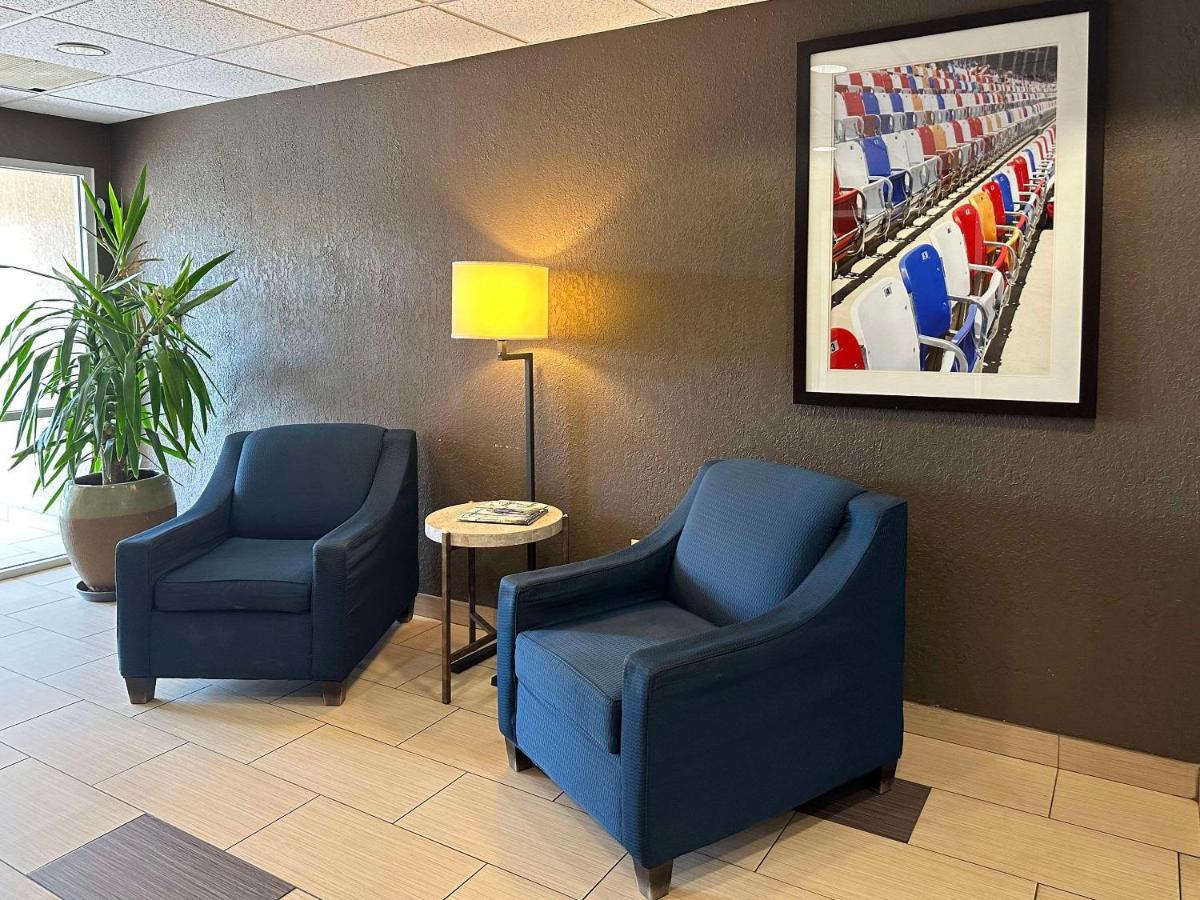 Comfort Airport Hotel Charlotte
