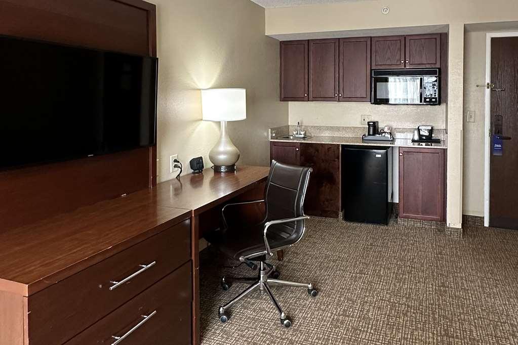 Comfort Airport Hotel Charlotte