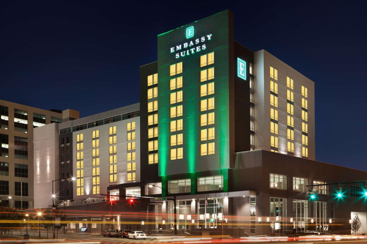 Hotel Embassy By Hilton Uptown Charlotte
