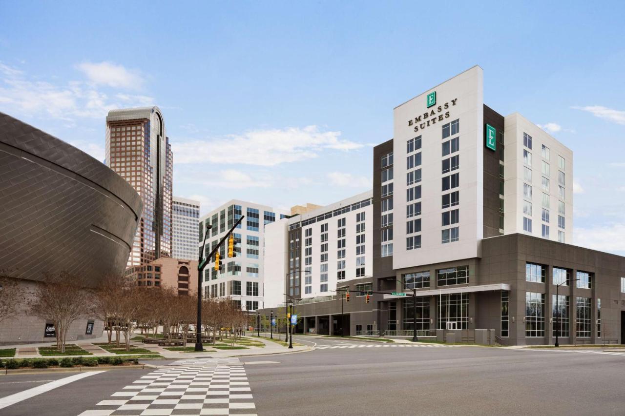 Embassy By Hilton Uptown 4*