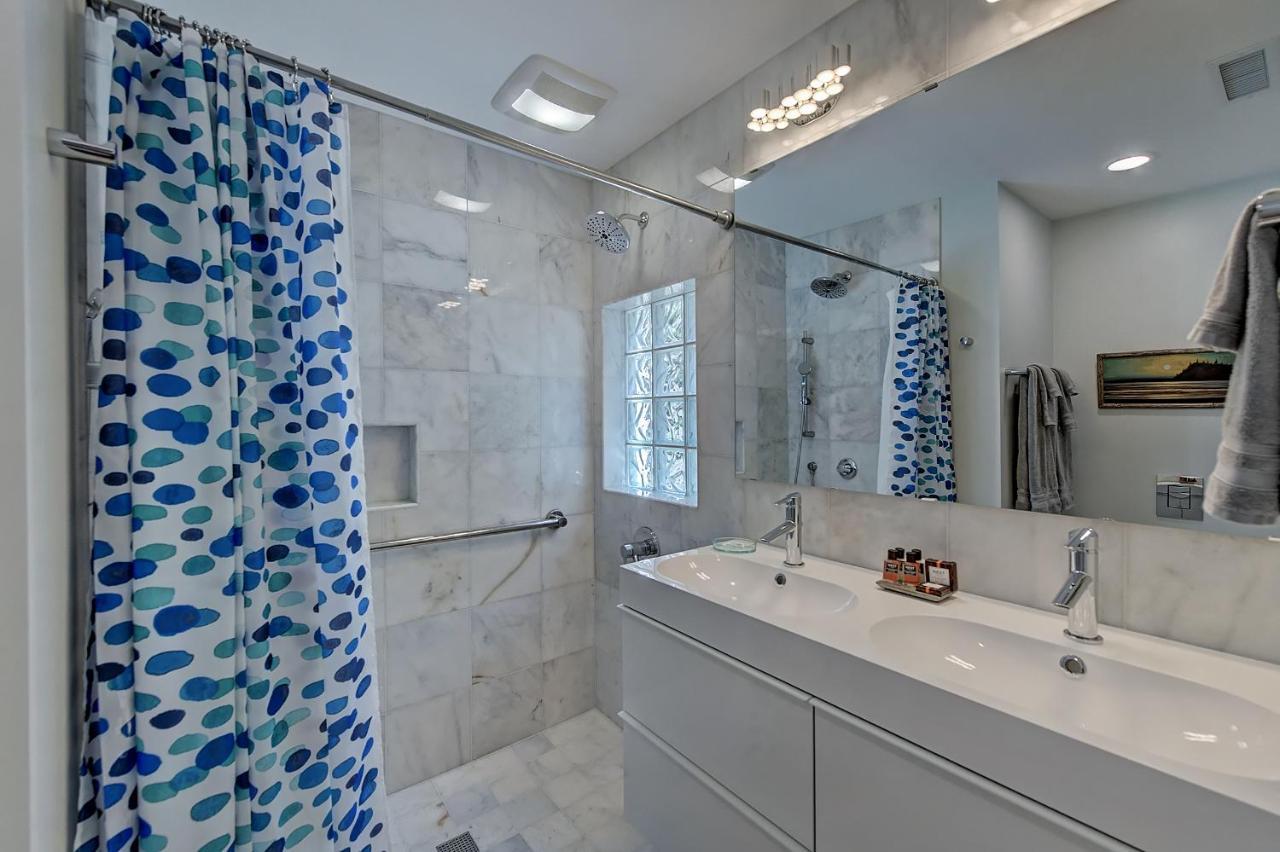 The Collection Clt: 510 Queens Charlotte