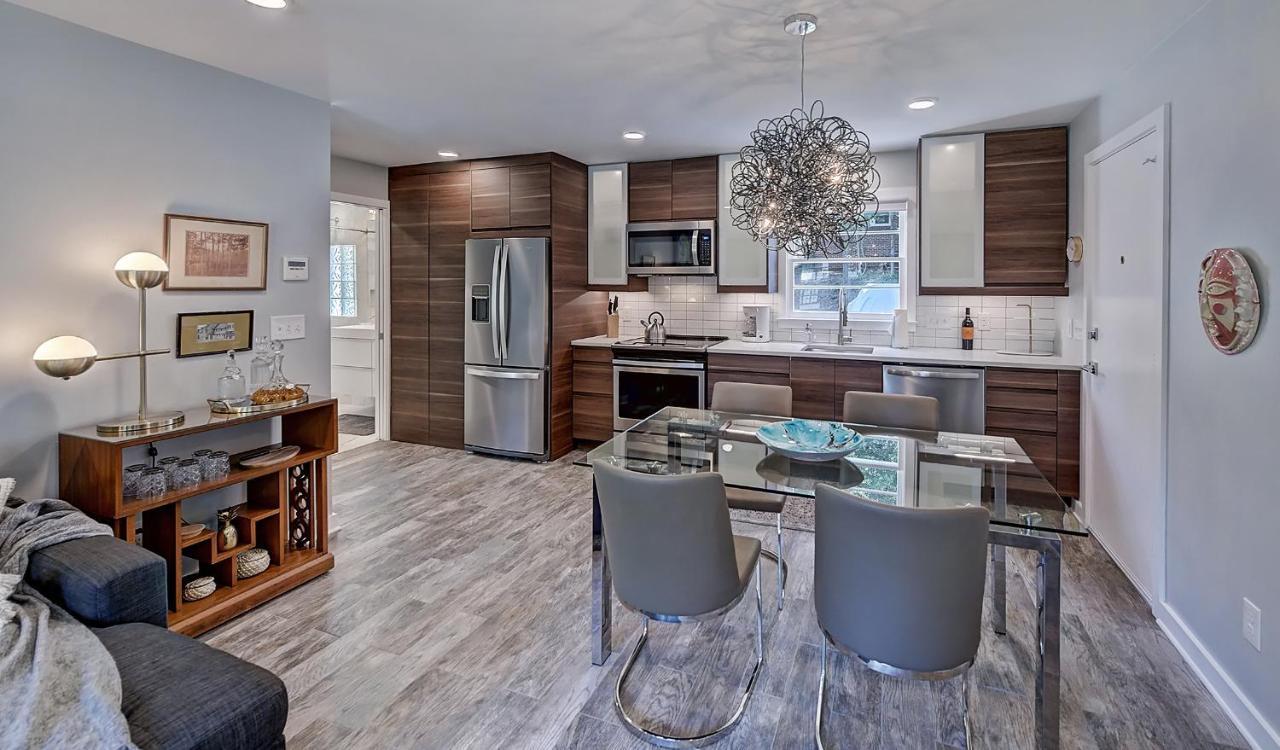 The Collection Clt: 510 Queens *