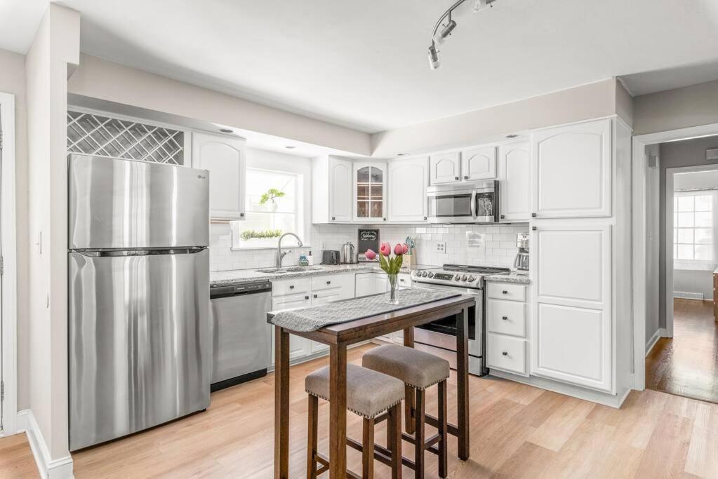 Spotless 4br Near Clt Uptown, Fast Wi-fi * Charlotte