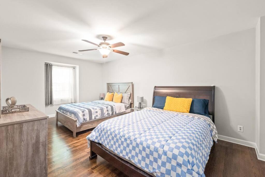 Apartment Spotless 4br Near Clt Uptown, Fast Wi-fi *