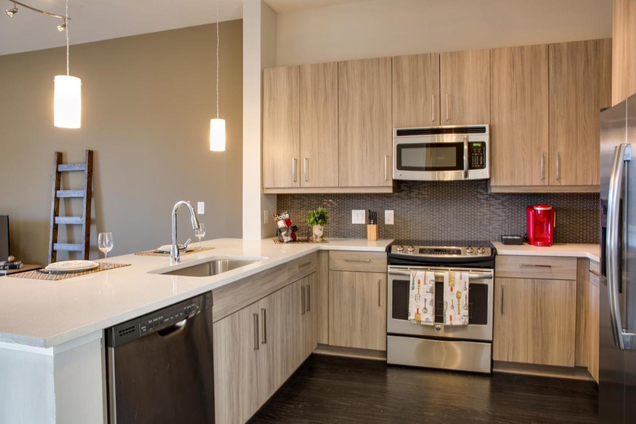 Apartment Uptown 1 Bedroom Apt With Balcony By Frontdesk Charlotte